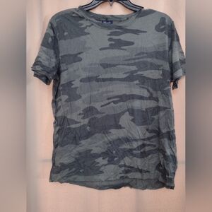 Splendid Medium Army Green Short Sleeve T-Shirt